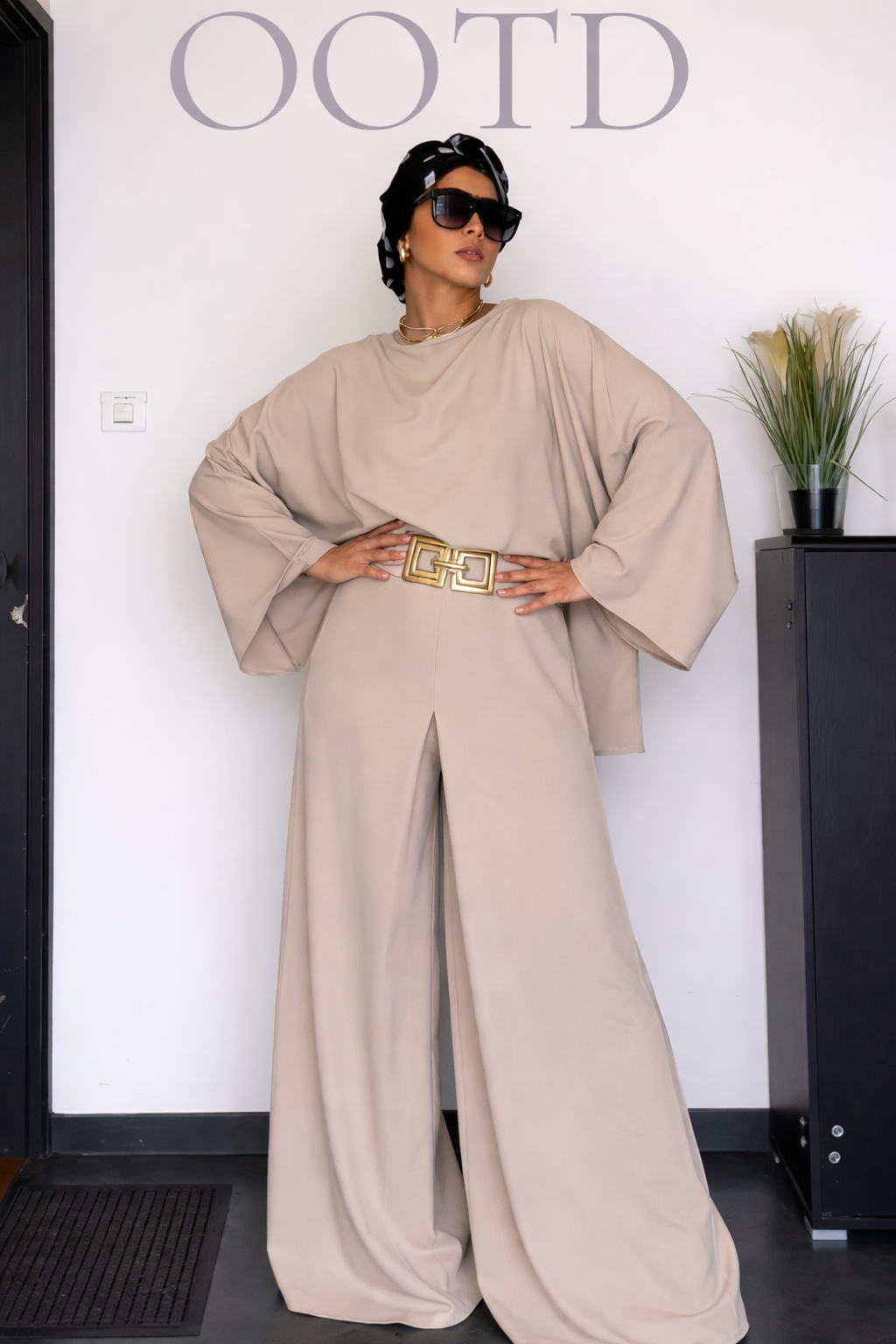 Ensemble NAWAR – Minimalisme Chic & Élégance Moderne ( sans ceinture )